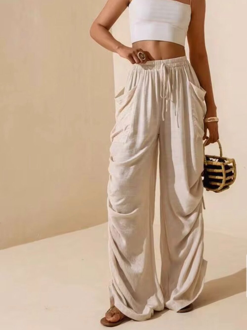 Wide-Leg Drawstring Linen-Blend Pants in Cream